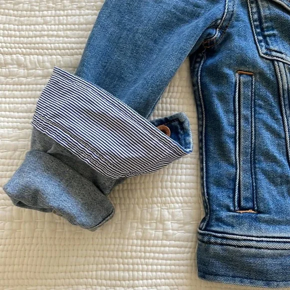 Vineyard Vines Blue Jean Jacket - Picture 2 of 15